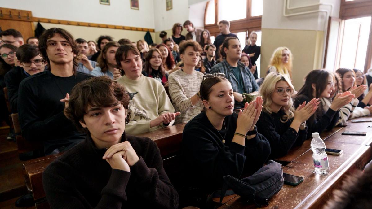 STS dă startul înscrierilor