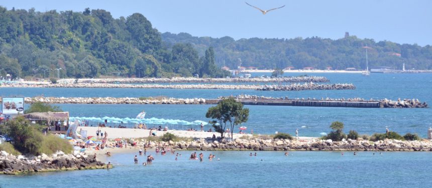 plajă