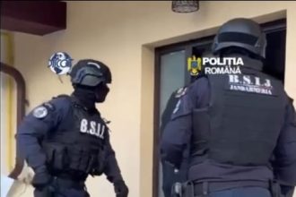 Grupare deosebit de violentă