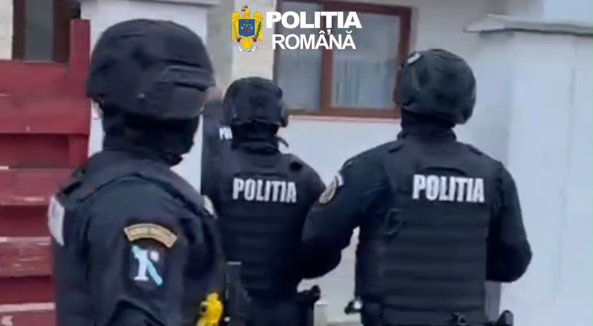 Percheziții în Prahova și alte patru județe