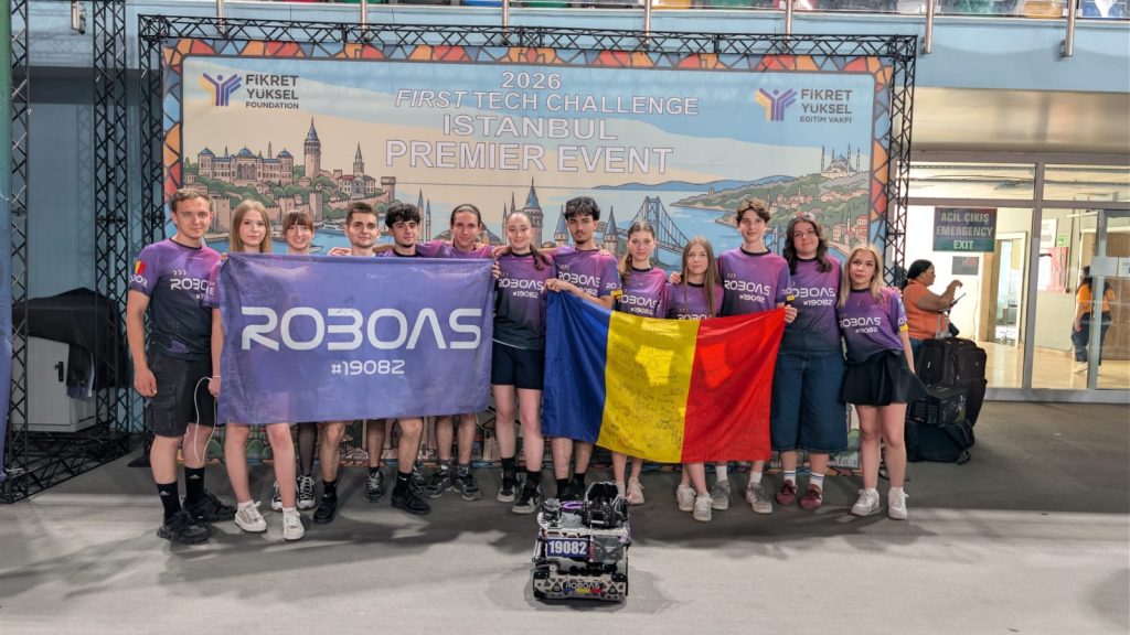 Elevii de la RoboAS