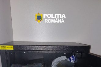 Percheziții în trei județe