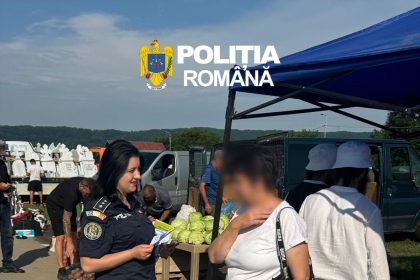 Polițiștii au ieșit în mijlocul oamenilor