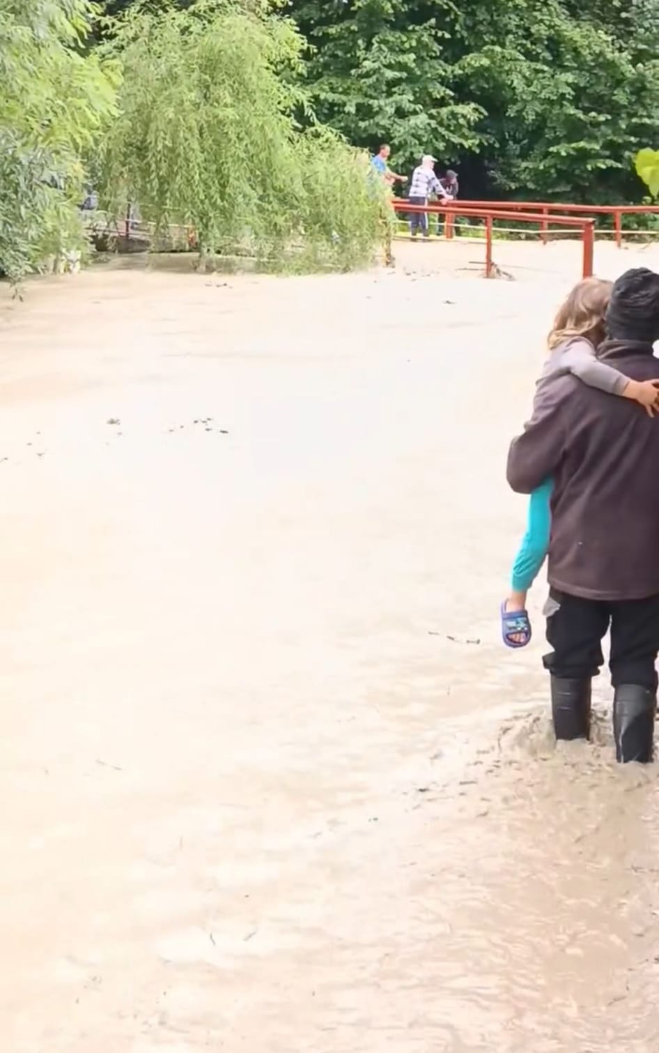 Furtunile au făcut ravagii în Prahova.