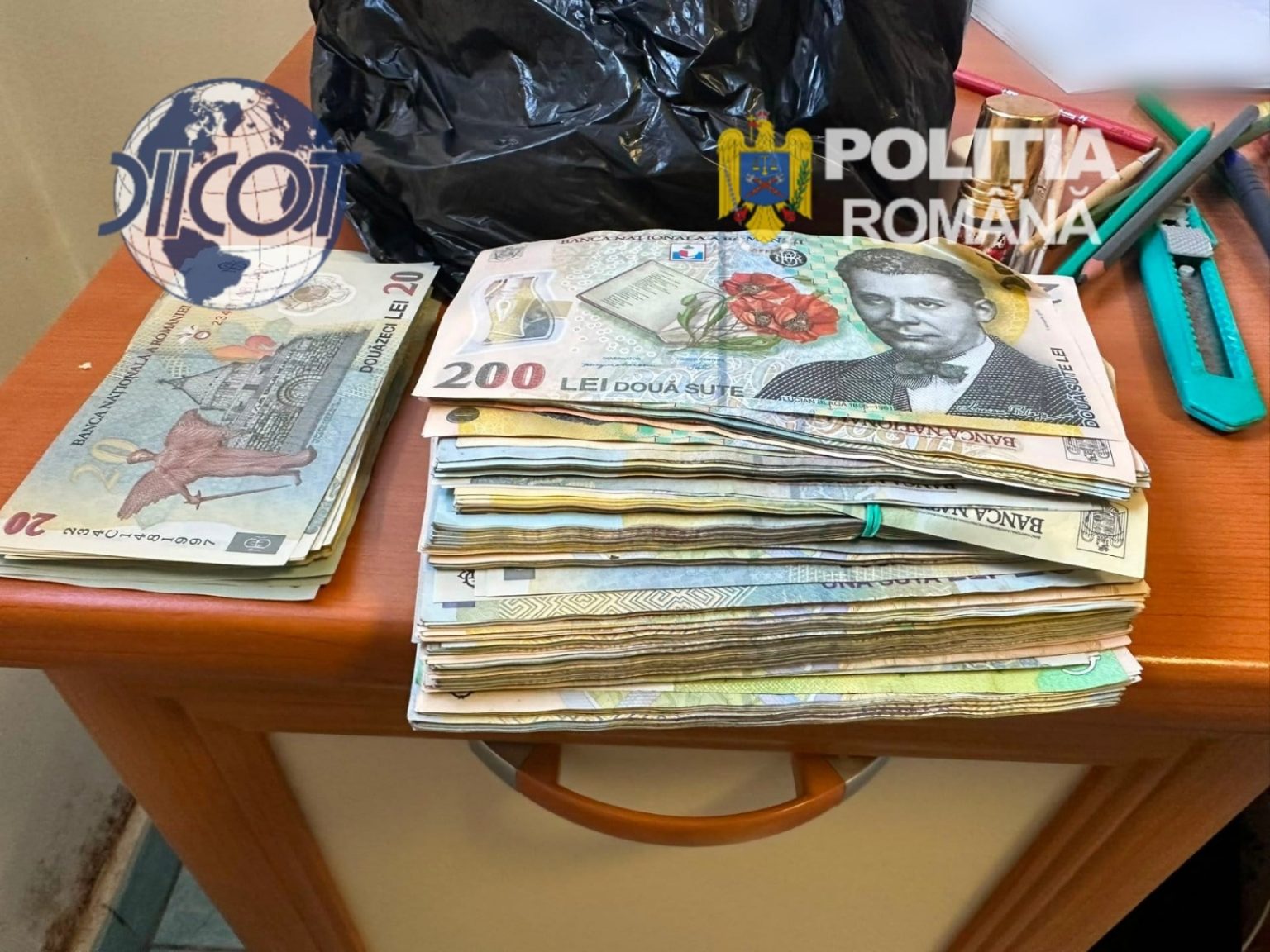 Rețea suspectată de trafic de cocaină