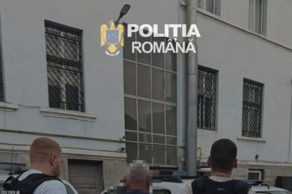 Șofer reținut după ce și-a declarat mașina
