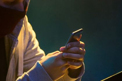 Fraudele telefonice