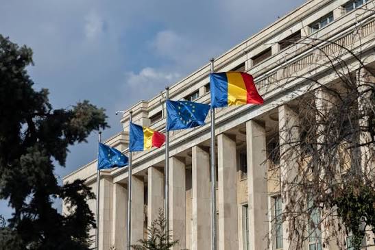 Aproape un miliard de euro