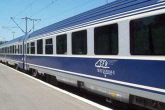 Mai multe trenuri