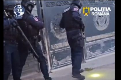 Grup infracțional suspectat de trafic