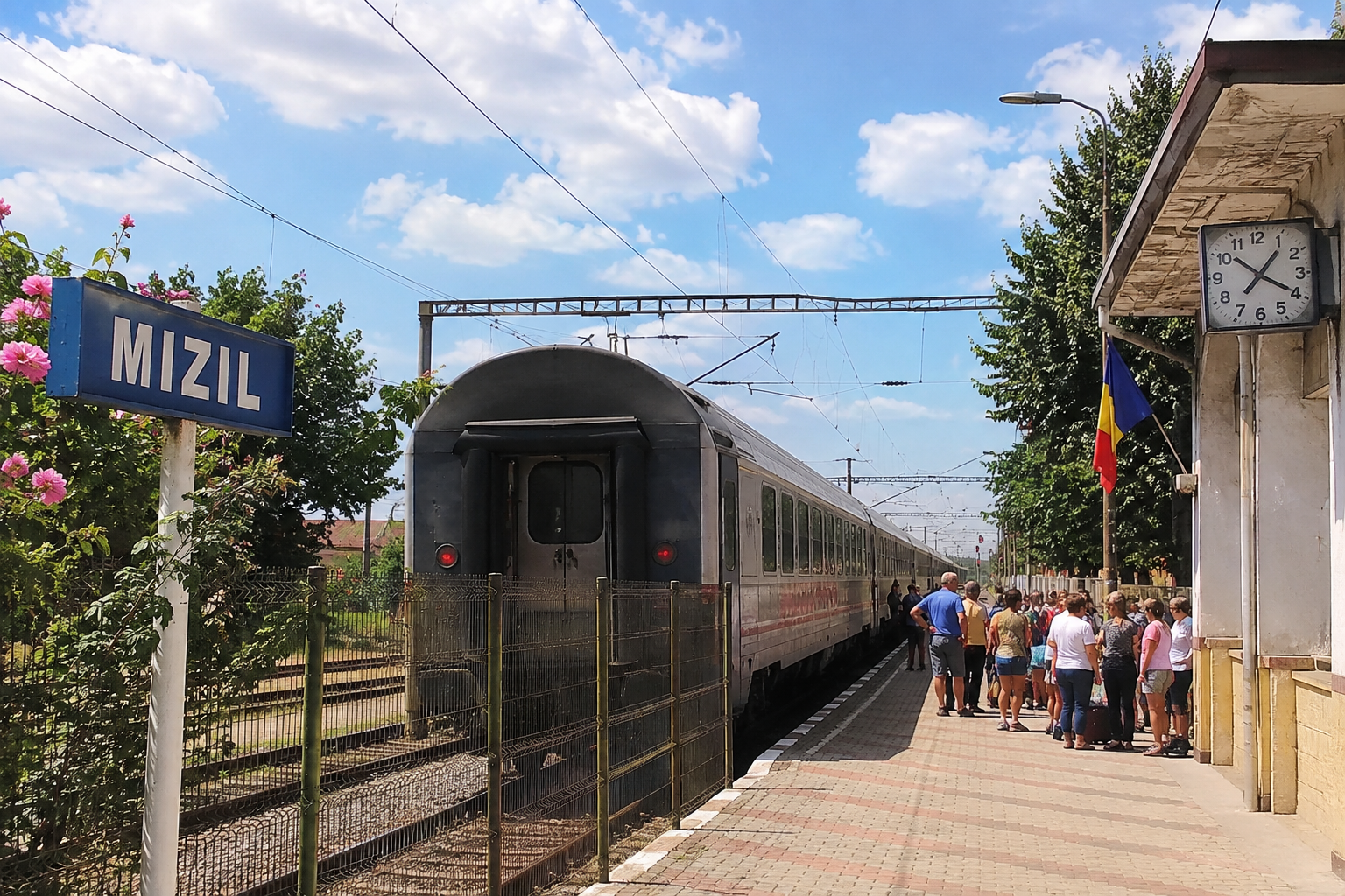 Tren blocat în Mizil