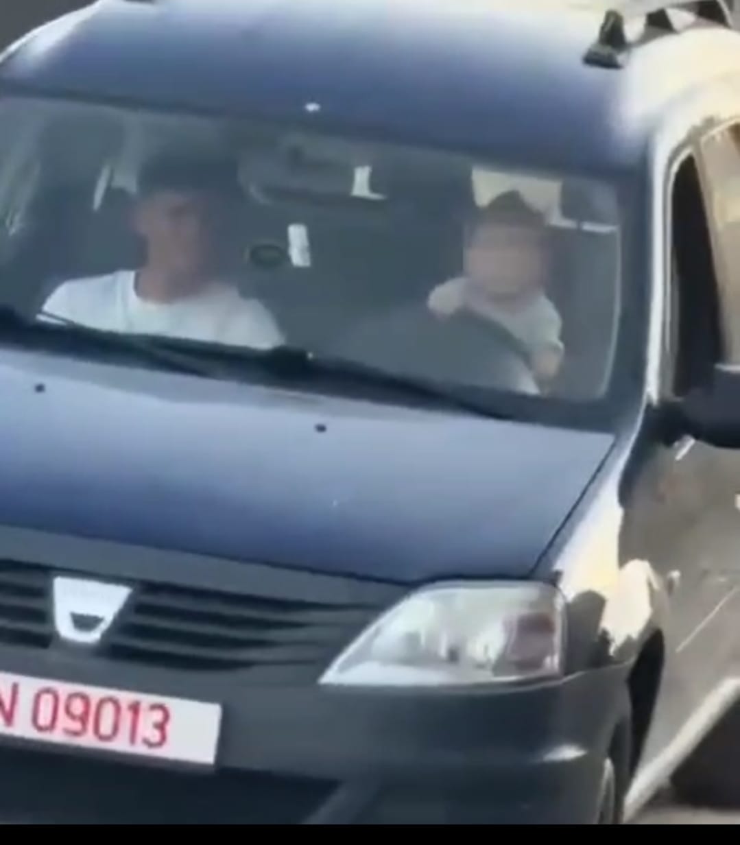 Bebeluș de 11 luni