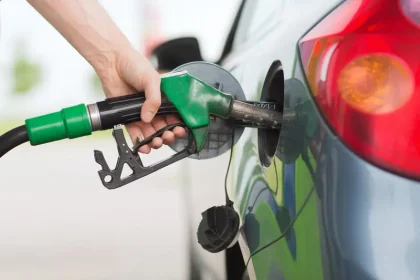 Cât costă benzina