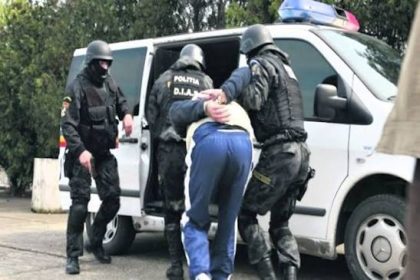 Și-a agresat mama de 85 de ani